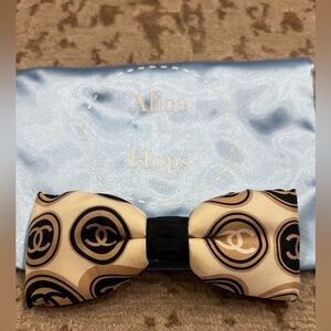Alice + Hops Megsy Bow: Chanel